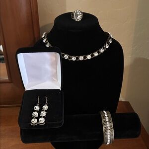Elegant crystal Jewelry Set necklace, earrings, bracelet, and ring